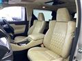 2019 Toyota Alphard Hybrid
