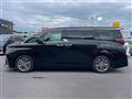 2024 Toyota Alphard Hybrid