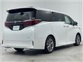 2023 Toyota Alphard Hybrid