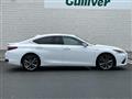 2019 Lexus ES