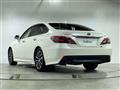 2019 Toyota Crown Hybrid