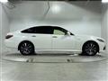 2019 Toyota Crown Hybrid