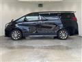 2015 Toyota Alphard Hybrid