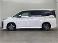 2024 Toyota Voxy