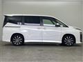2024 Toyota Voxy