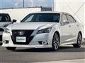 2015 Toyota Crown Hybrid