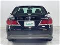 2013 Toyota Crown Hybrid