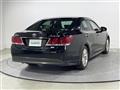 2013 Toyota Crown Hybrid