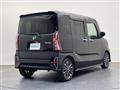 2022 Daihatsu Tanto