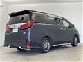2018 Toyota Alphard Hybrid