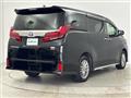 2021 Toyota Alphard Hybrid