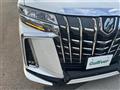 2018 Toyota Alphard