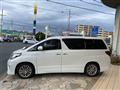 2013 Toyota Alphard