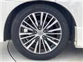 2017 Nissan Elgrand