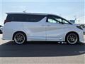 2018 Toyota Alphard Hybrid