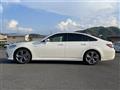 2018 Toyota Crown Hybrid