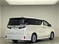 2015 Toyota Vellfire