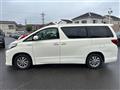 2012 Toyota Alphard Hybrid