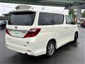 2012 Toyota Alphard Hybrid
