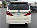 2012 Toyota Alphard Hybrid