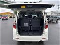 2012 Toyota Alphard Hybrid