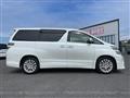 2013 Toyota Vellfire