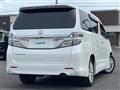 2013 Toyota Vellfire