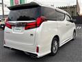 2020 Toyota Alphard Hybrid