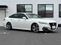 2018 Toyota Crown Hybrid