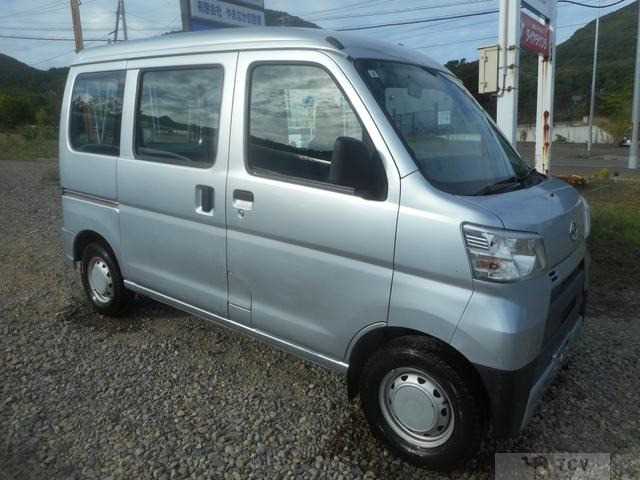 2018 Daihatsu Hijet Cargo