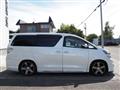 2009 Toyota Vellfire