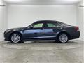 2014 Toyota Crown Hybrid