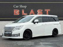 2014 Nissan Elgrand