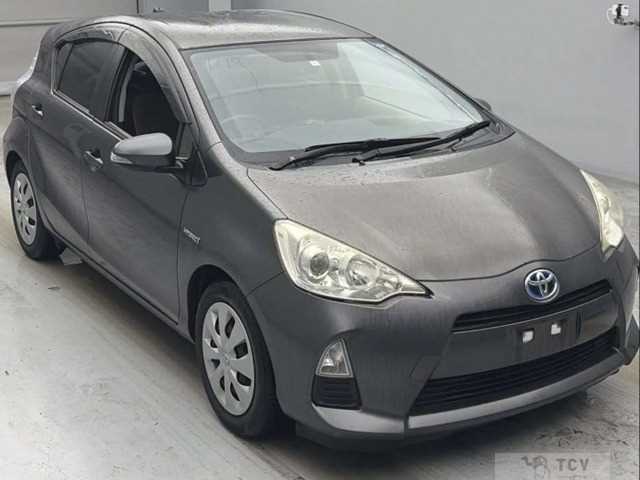 2014 Toyota AQUA