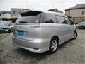 2013 Toyota Estima