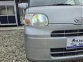 2011 Daihatsu Tanto