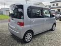 2011 Daihatsu Tanto