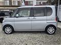 2011 Daihatsu Tanto
