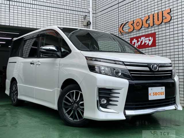 2016 Toyota Voxy