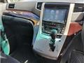 2013 Toyota Alphard G