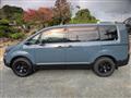 2008 Mitsubishi Delica D5