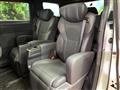 2023 Toyota Alphard Hybrid