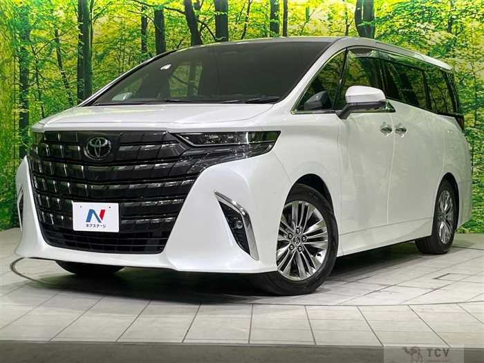 2023 Toyota Alphard Hybrid