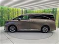 2025 Toyota Alphard