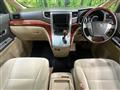 2009 Toyota Alphard