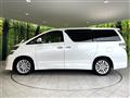 2012 Toyota Vellfire