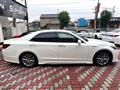 2018 Toyota Crown Hybrid