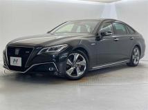 2018 Toyota Crown Hybrid