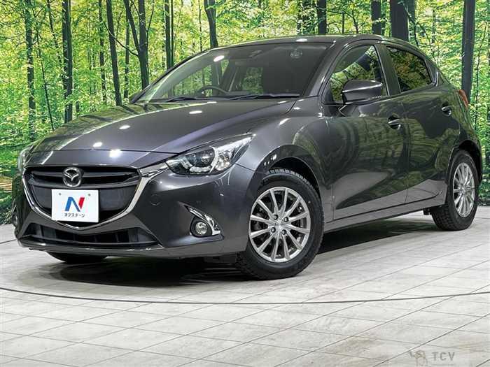 2017 Mazda Demio