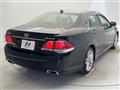 2012 Toyota Crown
